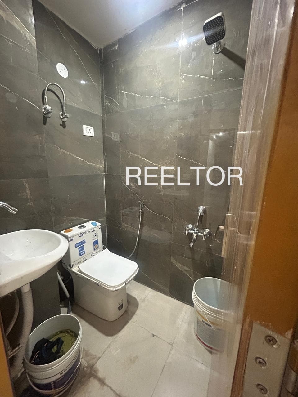 Pg For Sale In Hanumat Kheda Kumbhraj