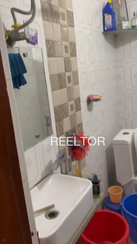 Pg For Sale In Kashi Pura Harsud