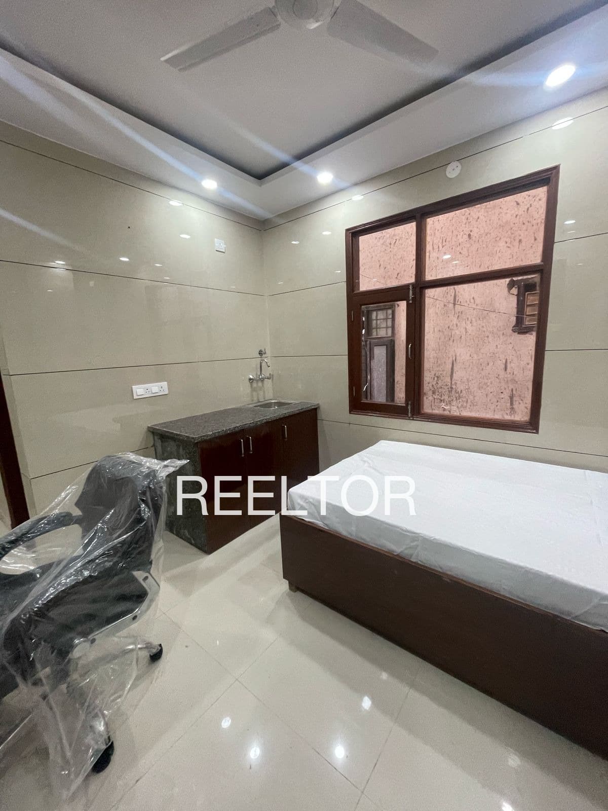 Pg For Sale In Surhela Ghatigaon