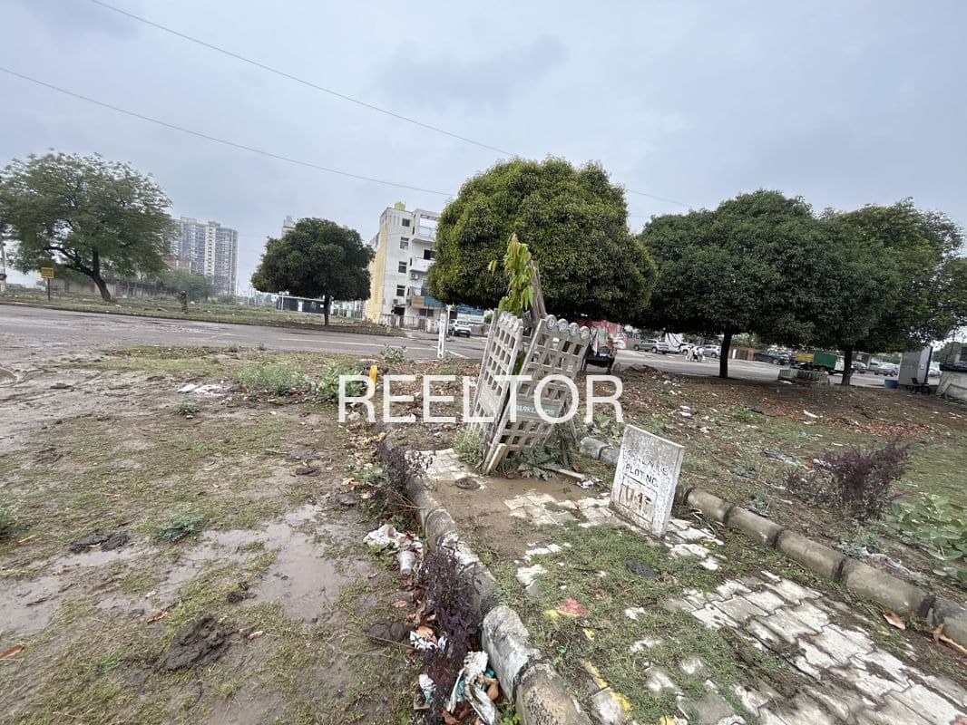 Plots For Rent In Lakshmipura Hunasuru