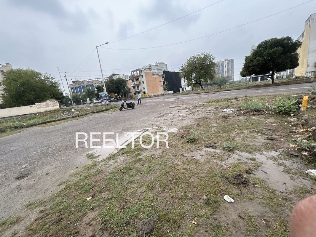 Plots For Rent In Raipurabuzurg Seondha