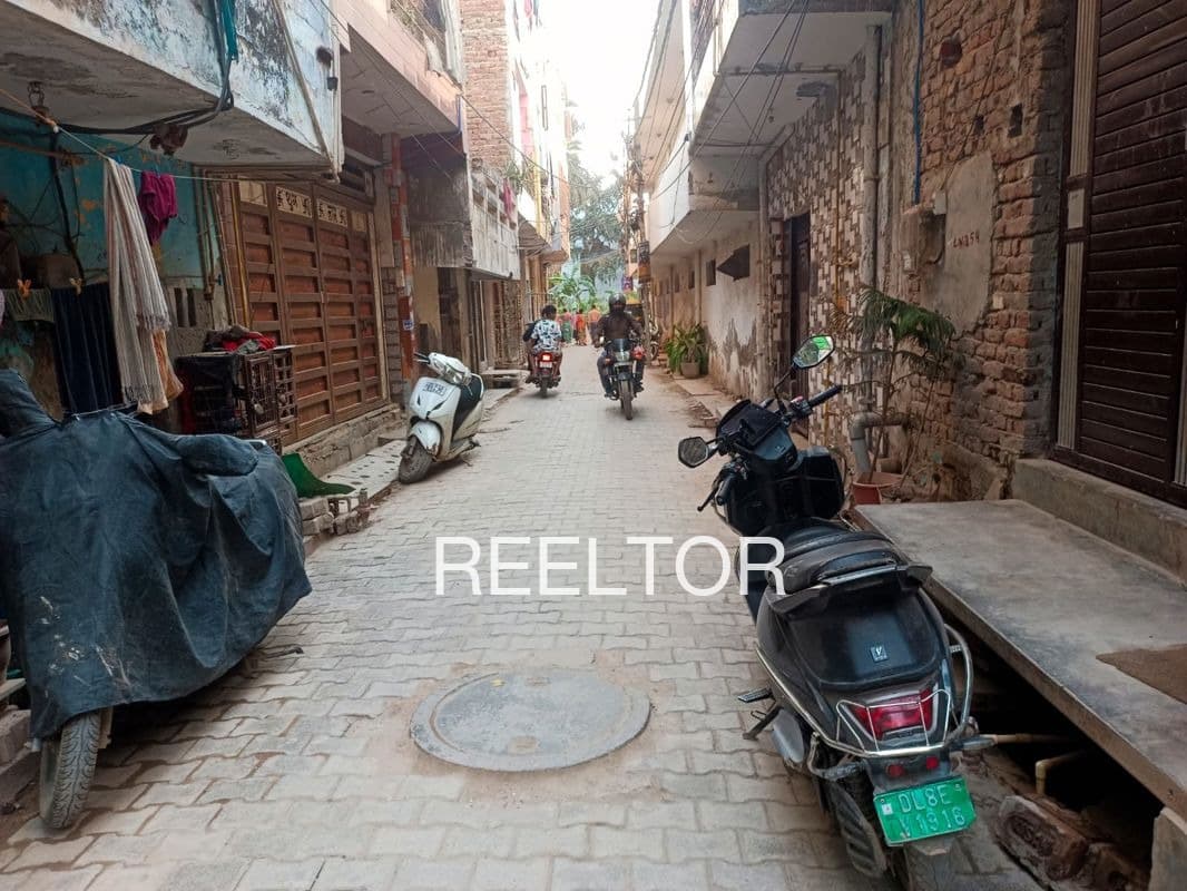 Plots For Rent In Kachora Kiraoli