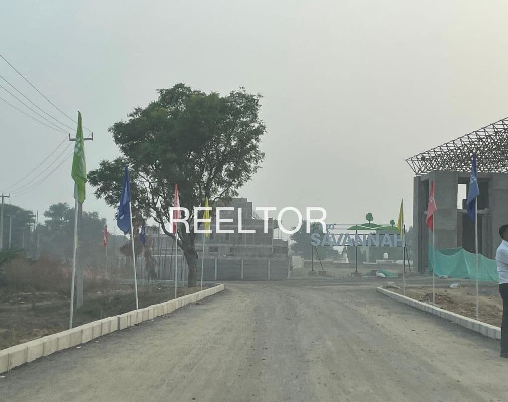 Plots For Rent In Makaura Jogindarnagar