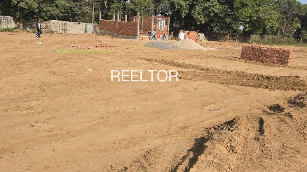 Plots For Rent In Pratappur Gabhana