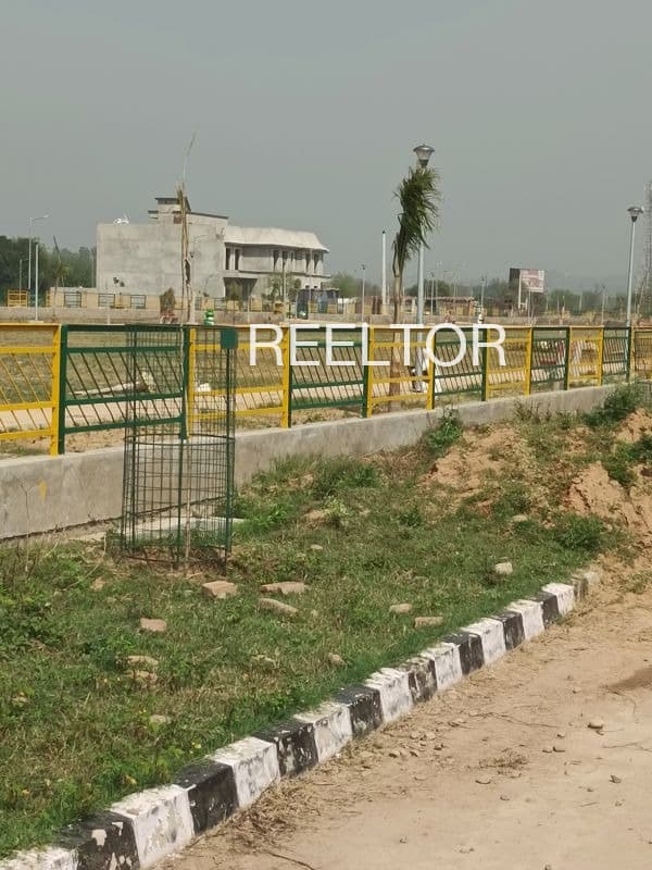 Plots For Rent In Shuran Mandi