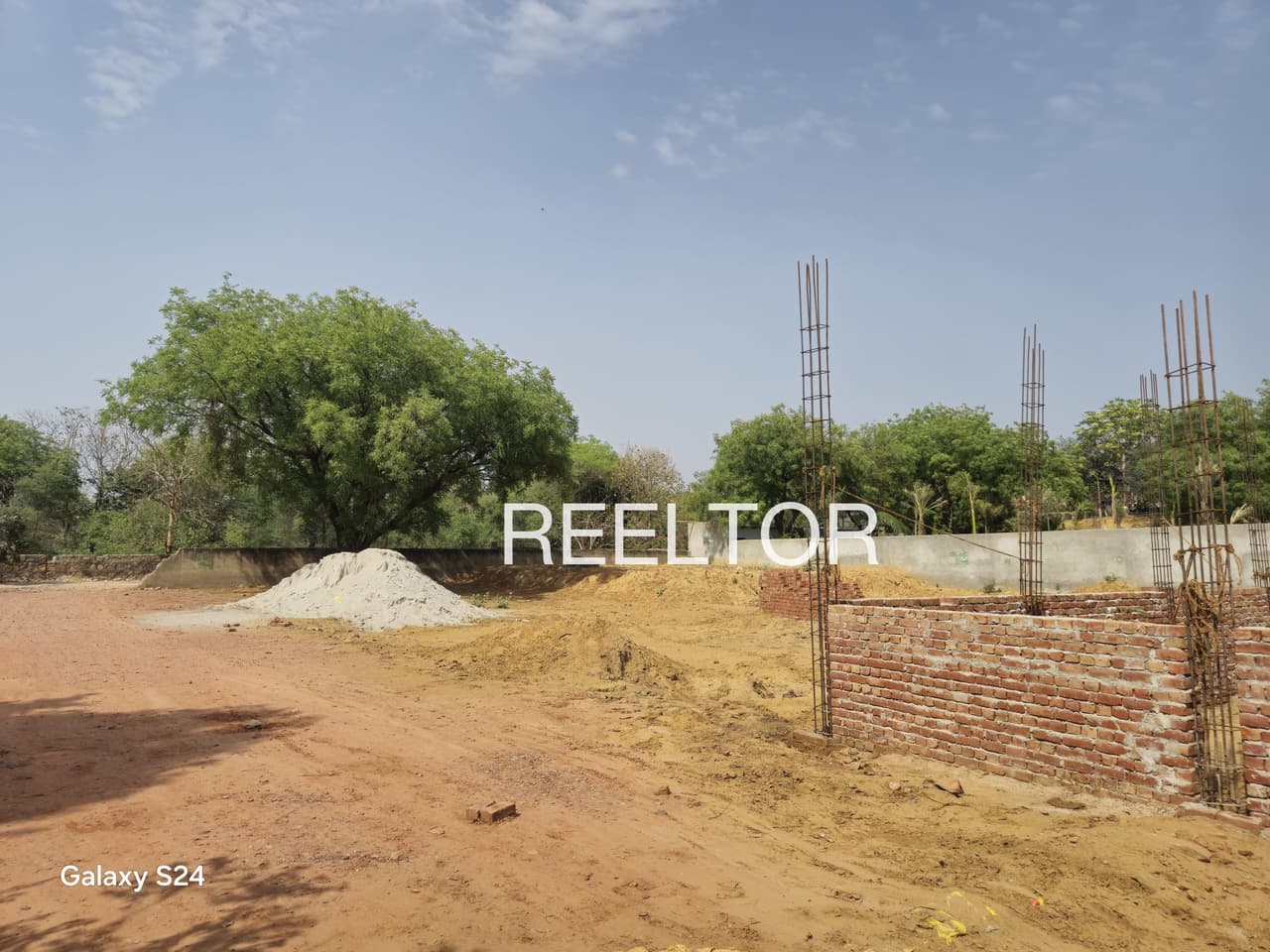 Plots For Rent In Raghunathpuri Ghaziabad