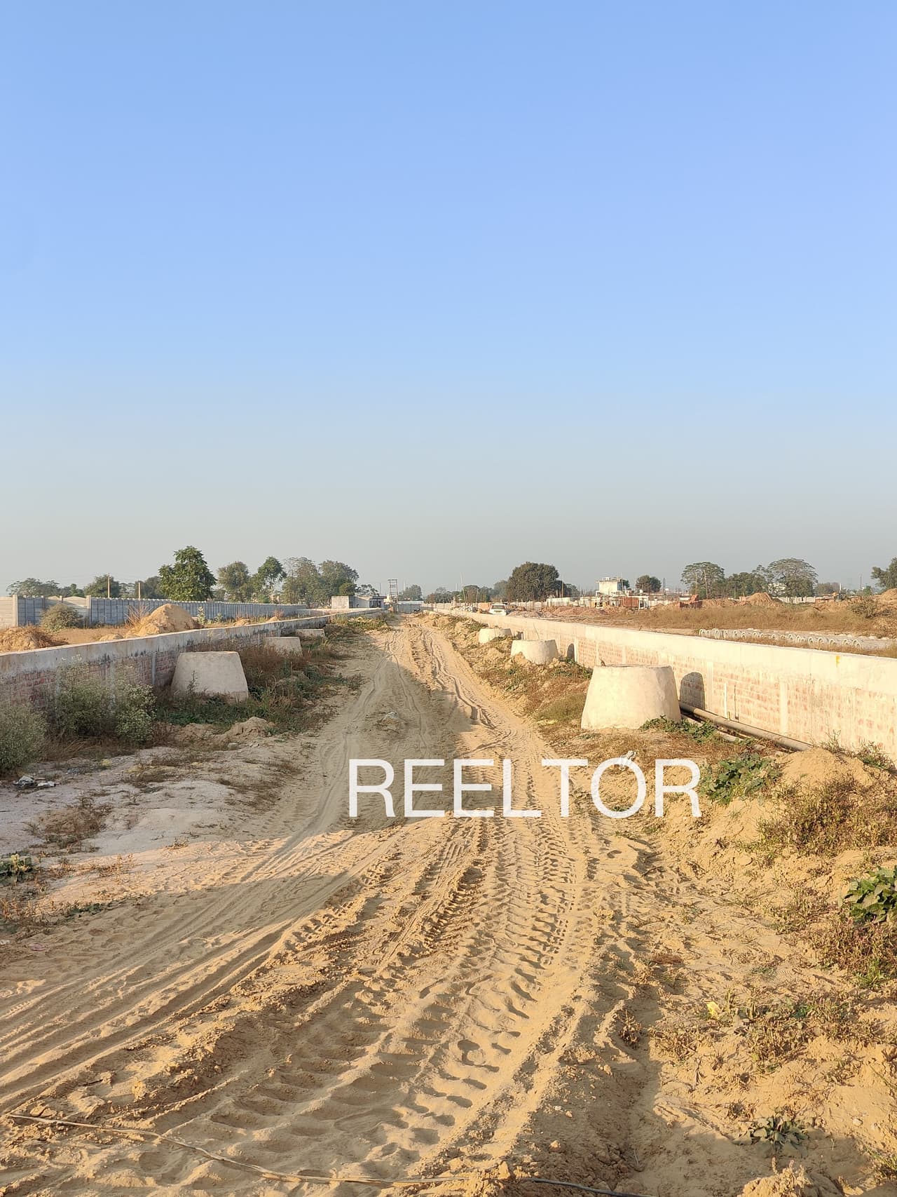 Plots For Rent In Bhil Jambholi Nizar