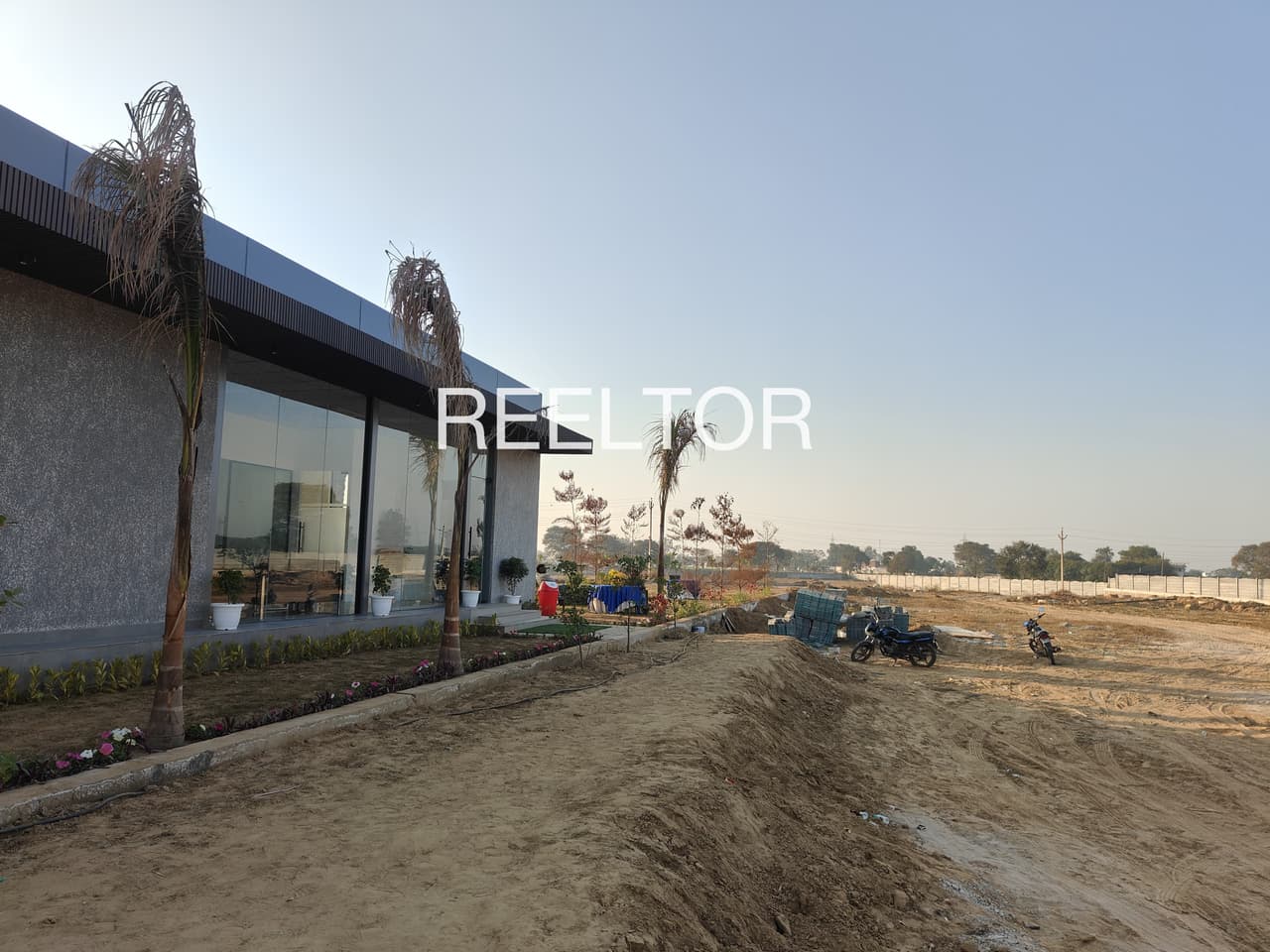 Plots For Rent In Parasvnath Prestige Gautam Buddha Nagar