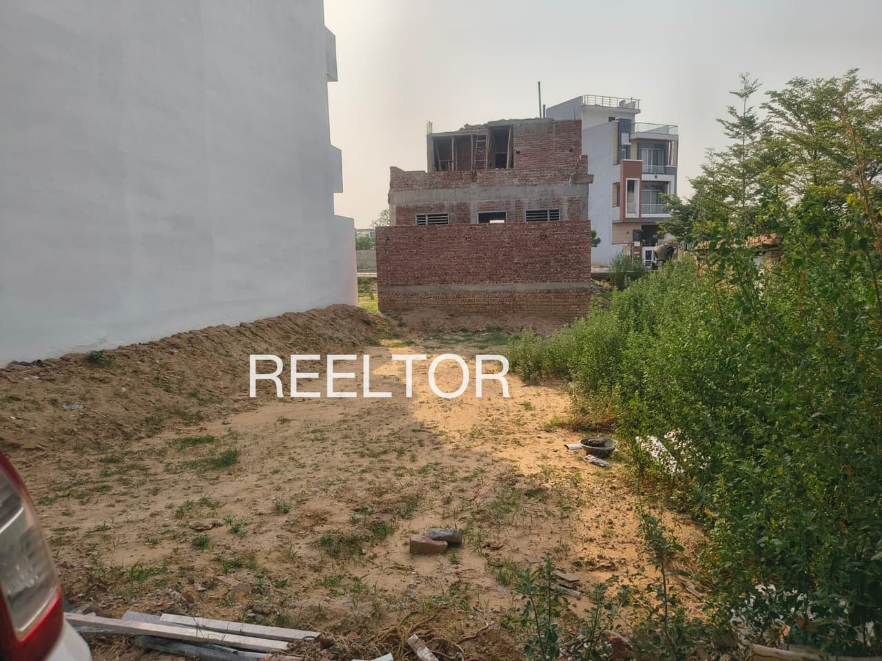 Plots For Rent In Shaini Saluni