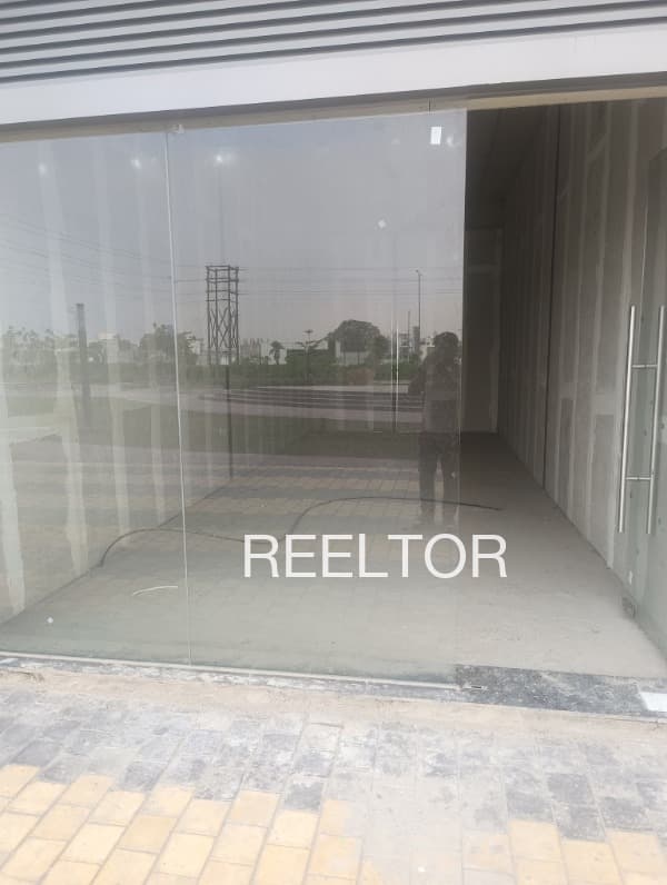 Showroom For Sale In Bhopapur Darwha