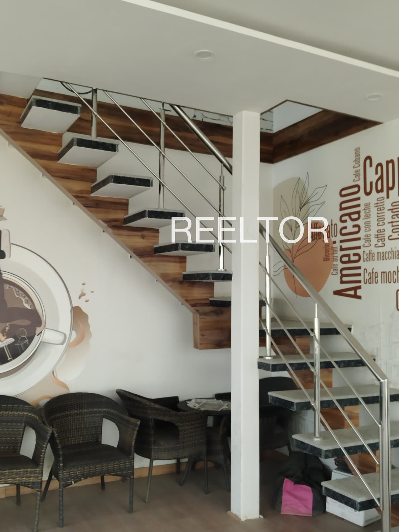 Showroom For Sale In Kuchlon Karera