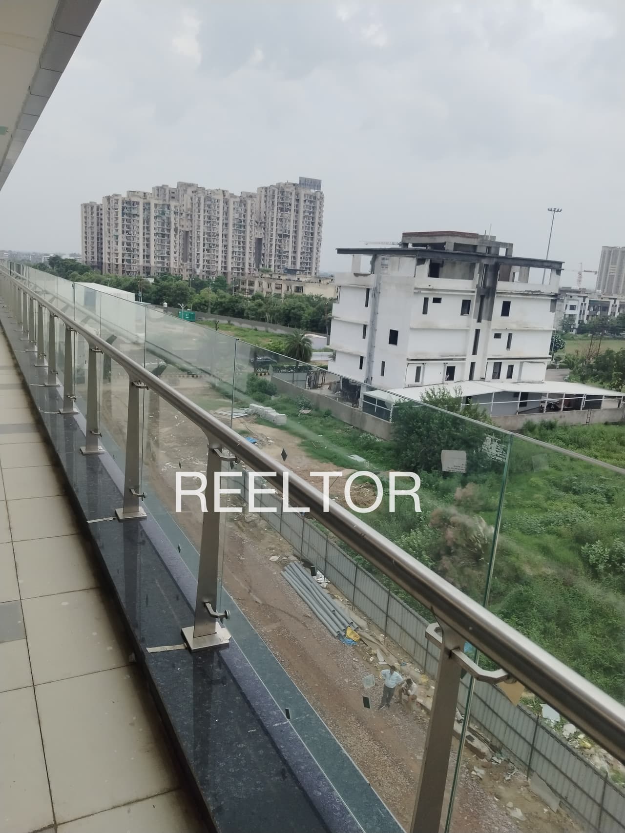 Shop For Rent In Naraina Vihar Delhi Cantonment