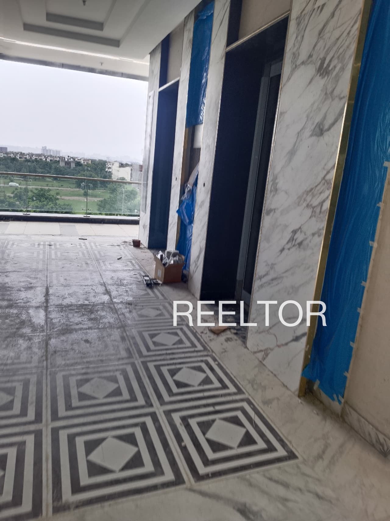 Shop For Rent In Tareni Ambah