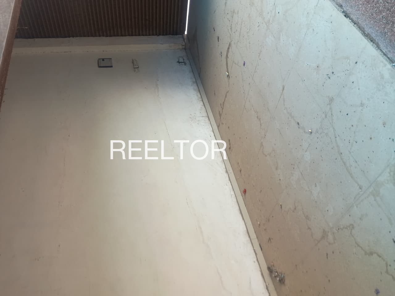 Showroom For Sale In Longsemdang Mangkolemba