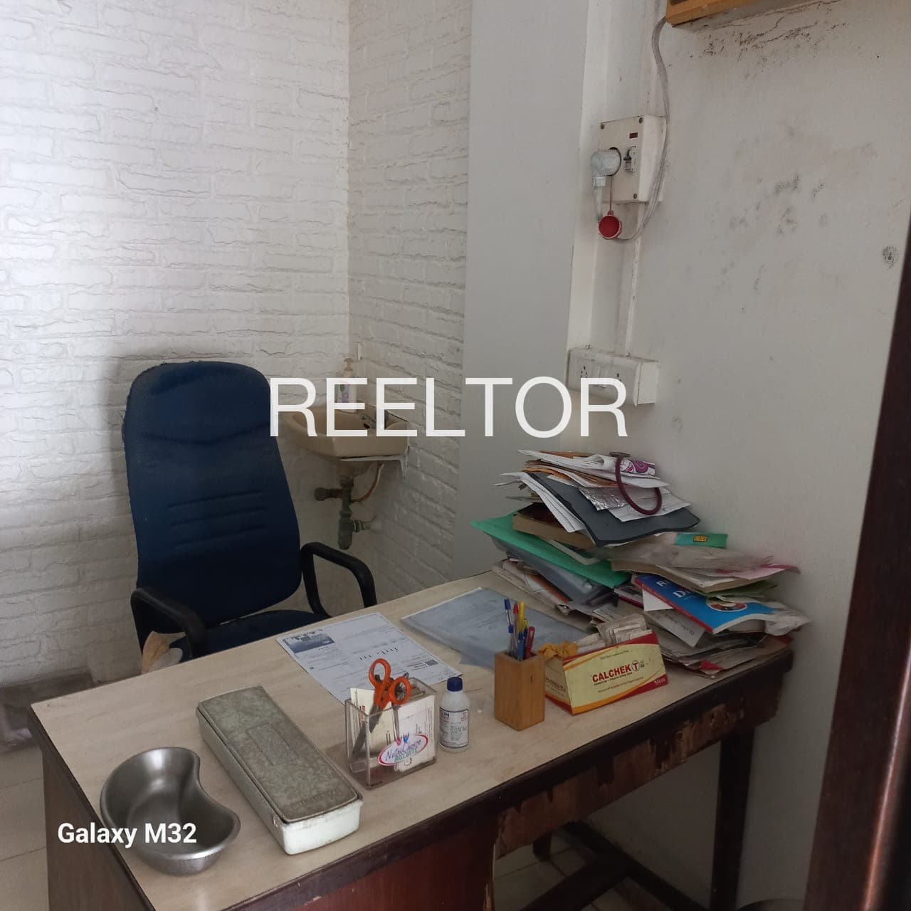 Shop For Rent In Rawatpura Manasa