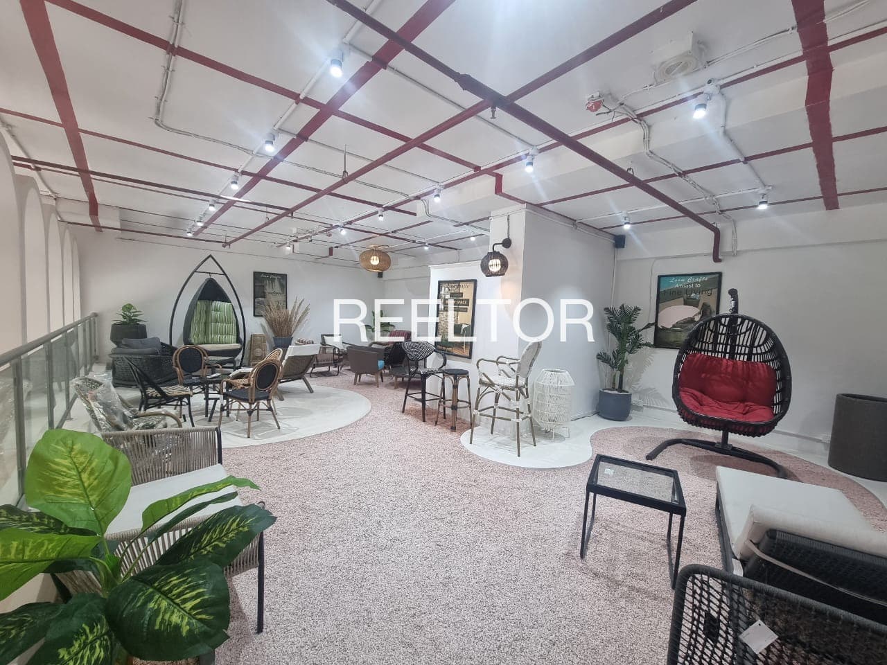 Shop For Sale In Fulchur Gondiya