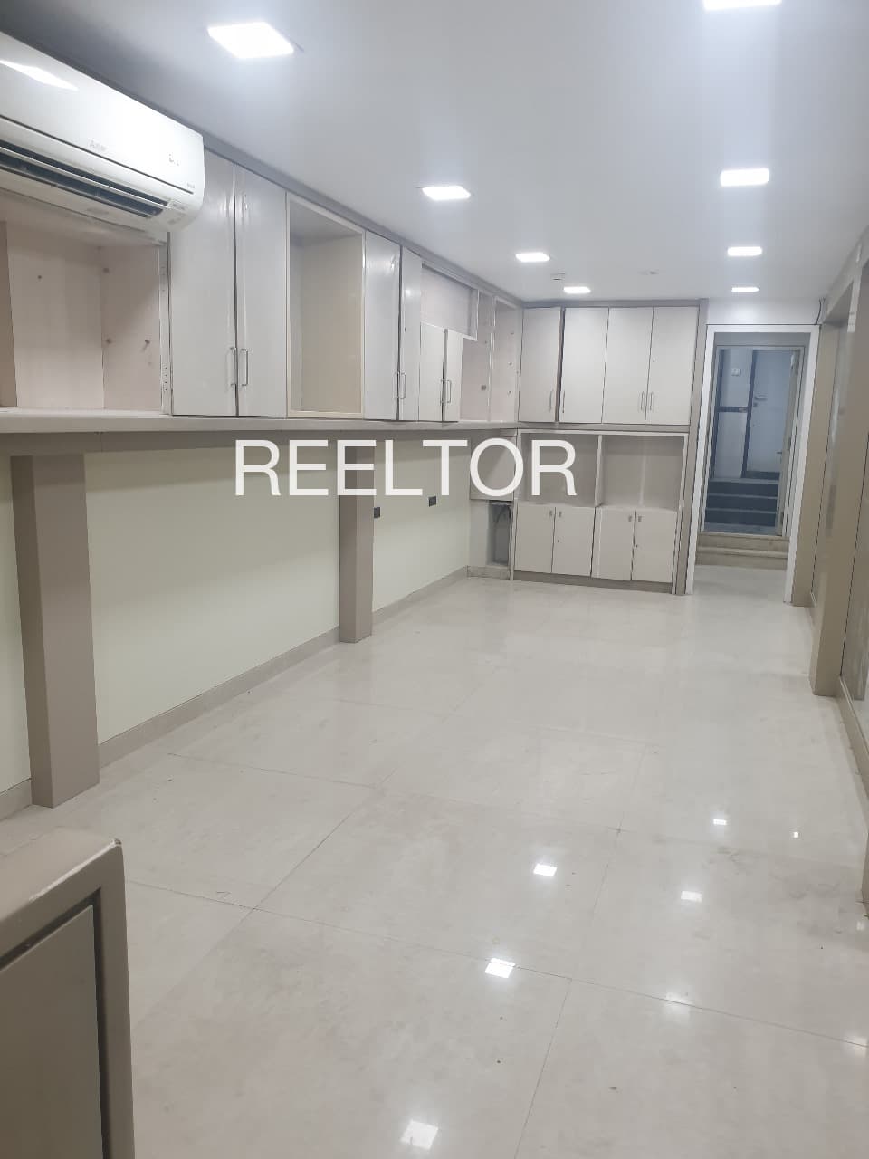 Shop For Sale In Mariyapuram Idukki