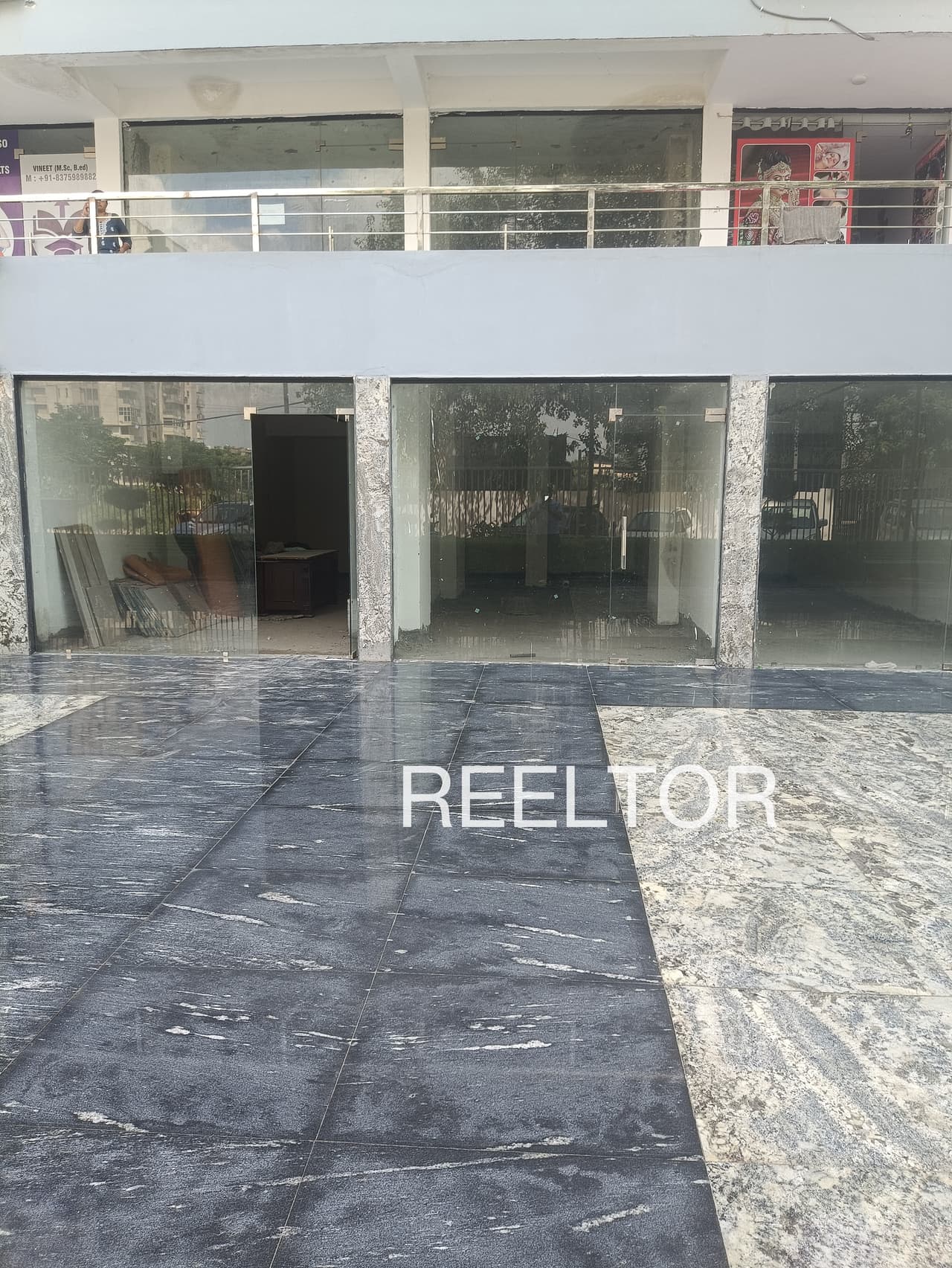Showroom For Sale In Lodakya Manasa