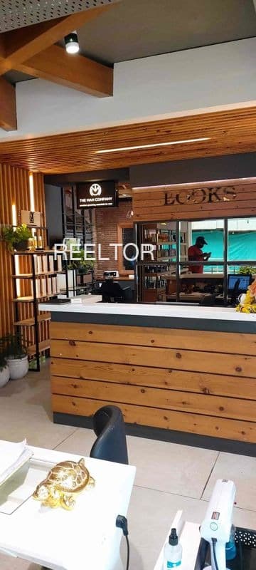 Shop For Rent In Chiramkadavu Vellarikkundu