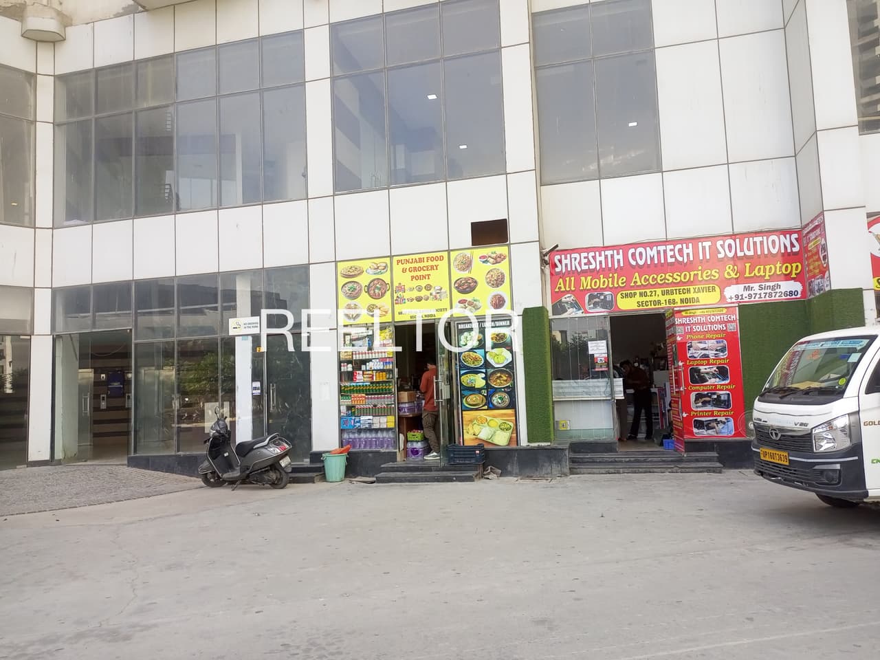 Showroom For Rent In Mundyathal Hosdurg