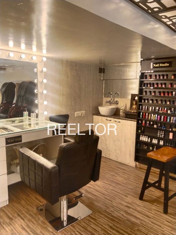 Showroom For Sale In Karmasan Ghat Baldeogarh
