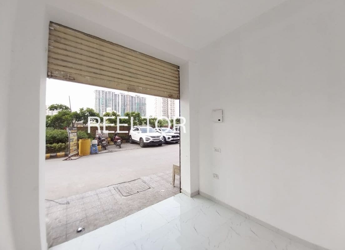 Showroom For Rent In Ichhagavhan Taloda