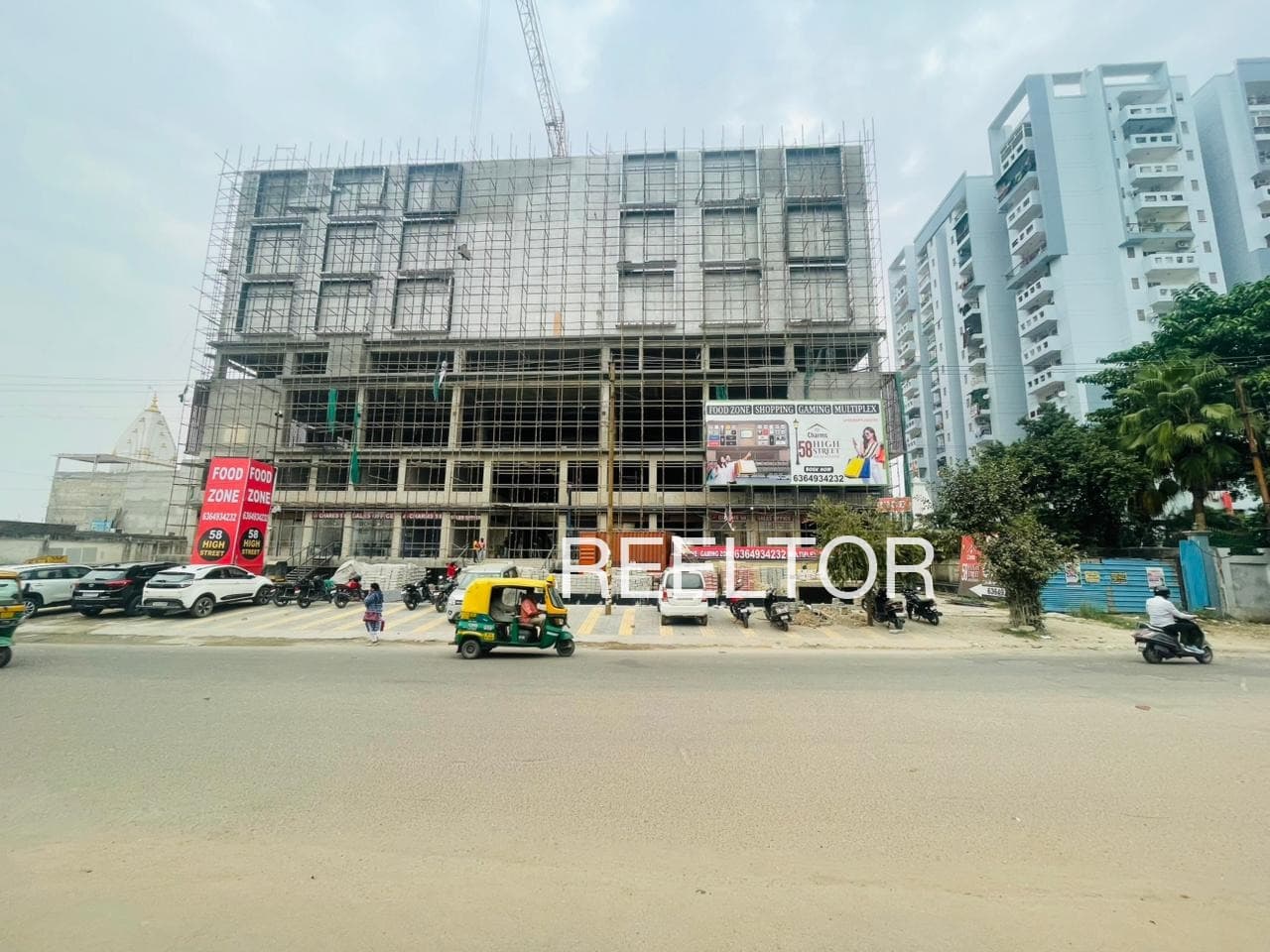Showroom For Sale In Satona Wasti Partur