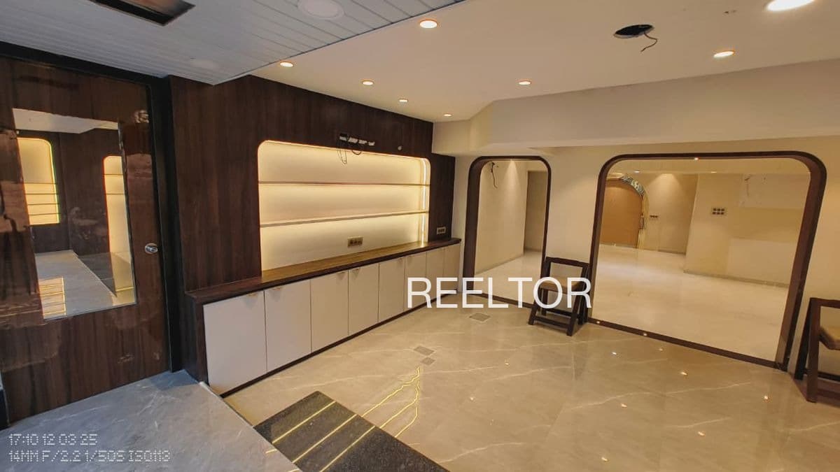 Showroom For Rent In Garkan Seoni