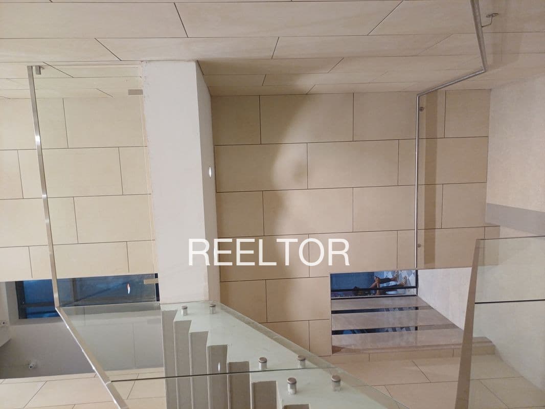 Showroom For Rent In Dopur Bassi
