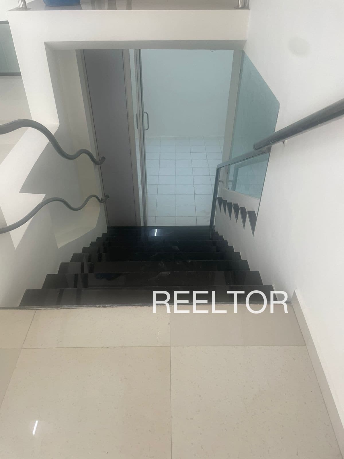 Shop For Sale In Rankatle Korchi