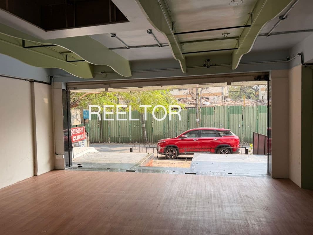 Shop For Sale In Sehpora Beerwah