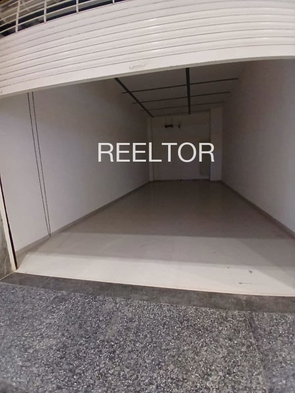 Shop For Sale In Sehpora Beerwah