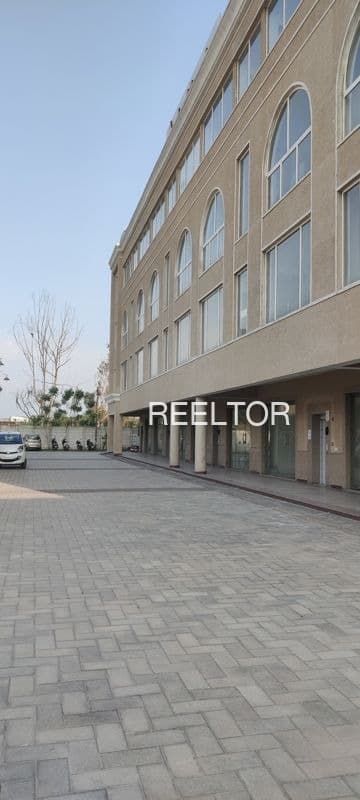 Shop For Rent In Thari Ki Jhonpariyan Bonli