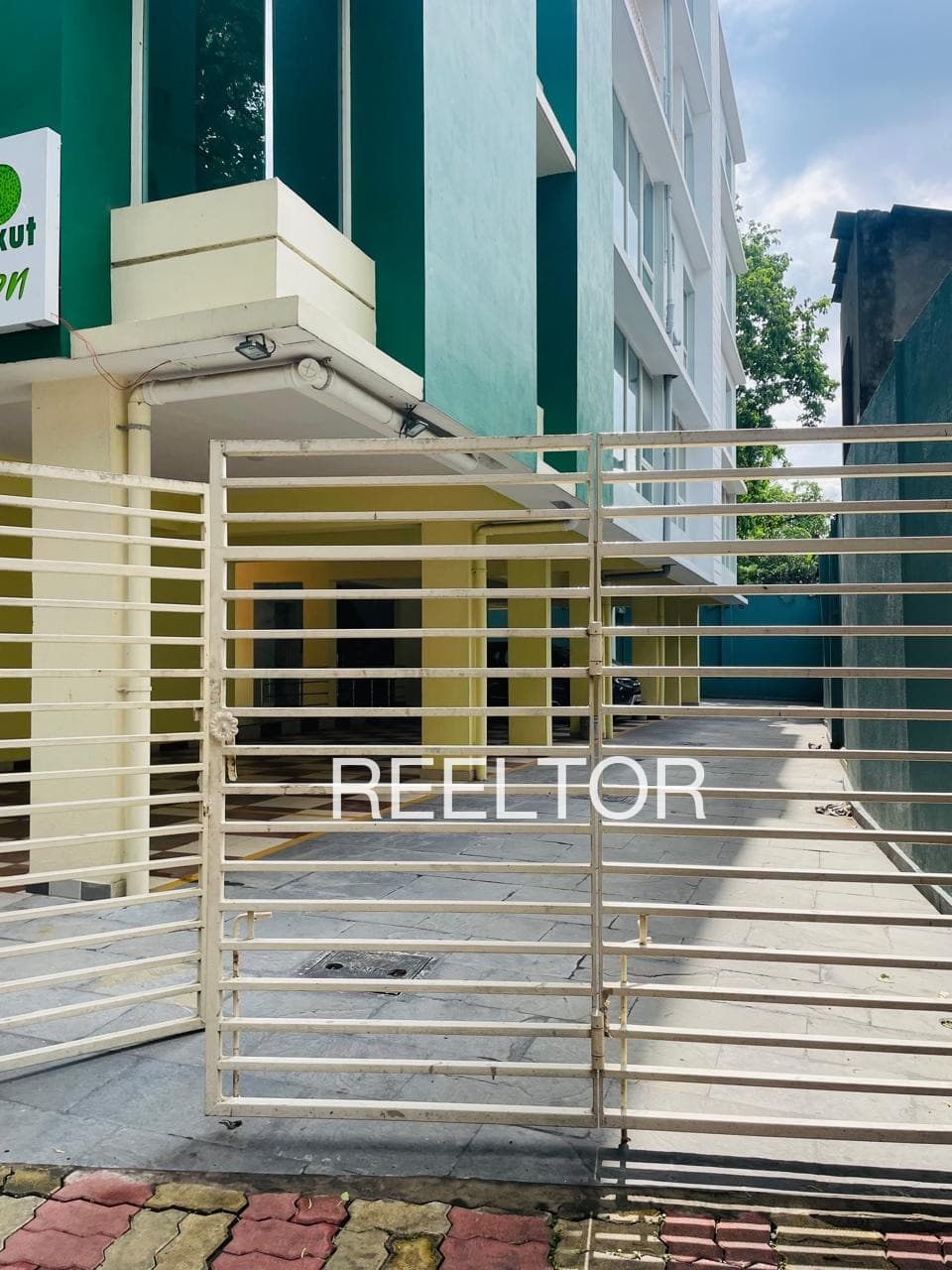 Showroom For Sale In Banapura Bellary