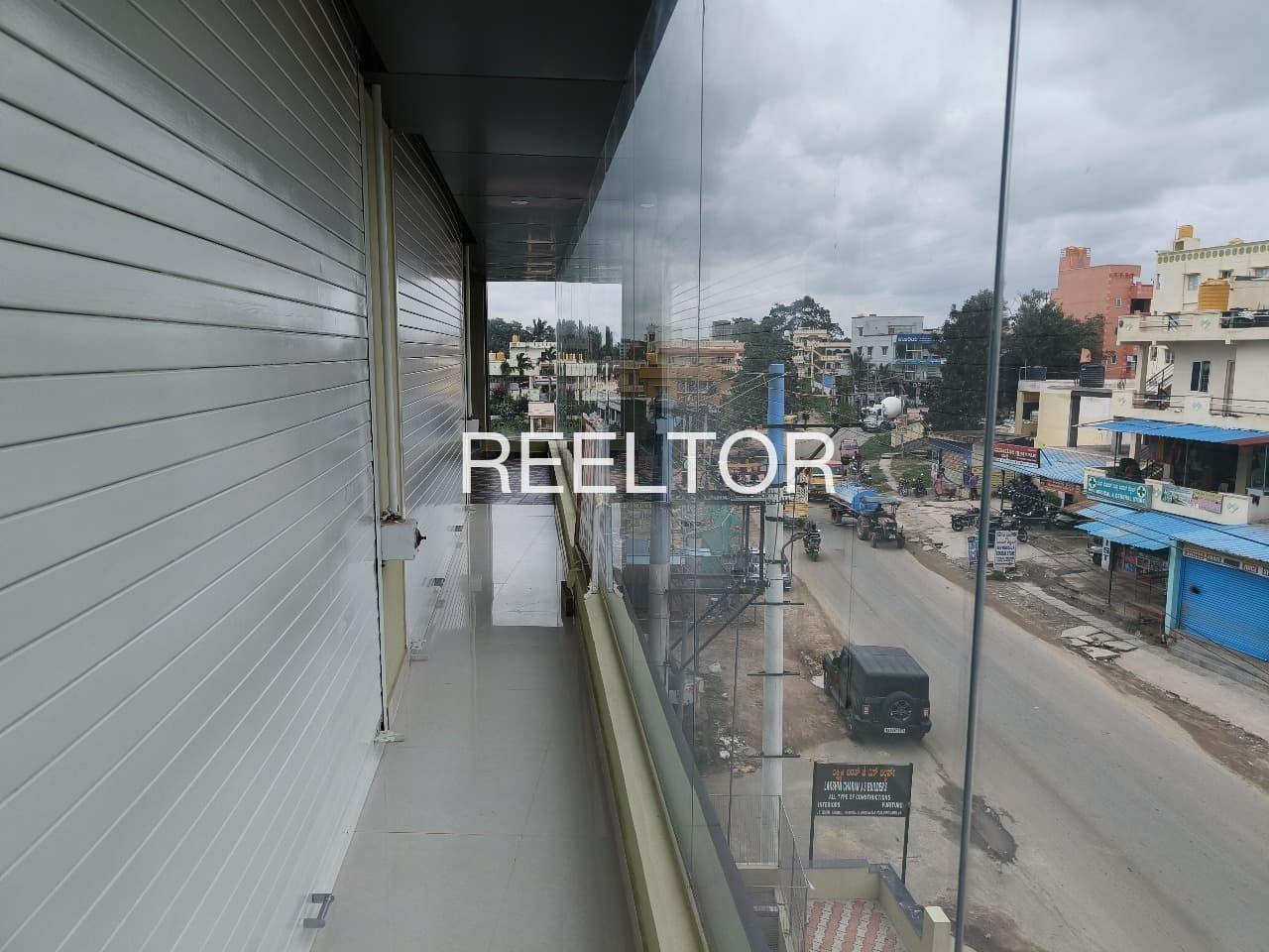 Showroom For Rent In Karandi Jakhal