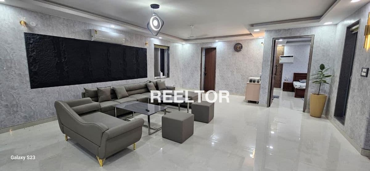 Image of Well Ventilated 6 BHK Villa for Sale in Udyog Nagar