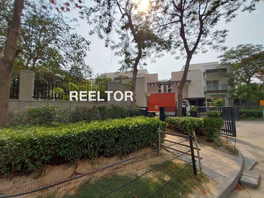 Image of Freehold 6 BHK Villa in sector 54, Gurgaon