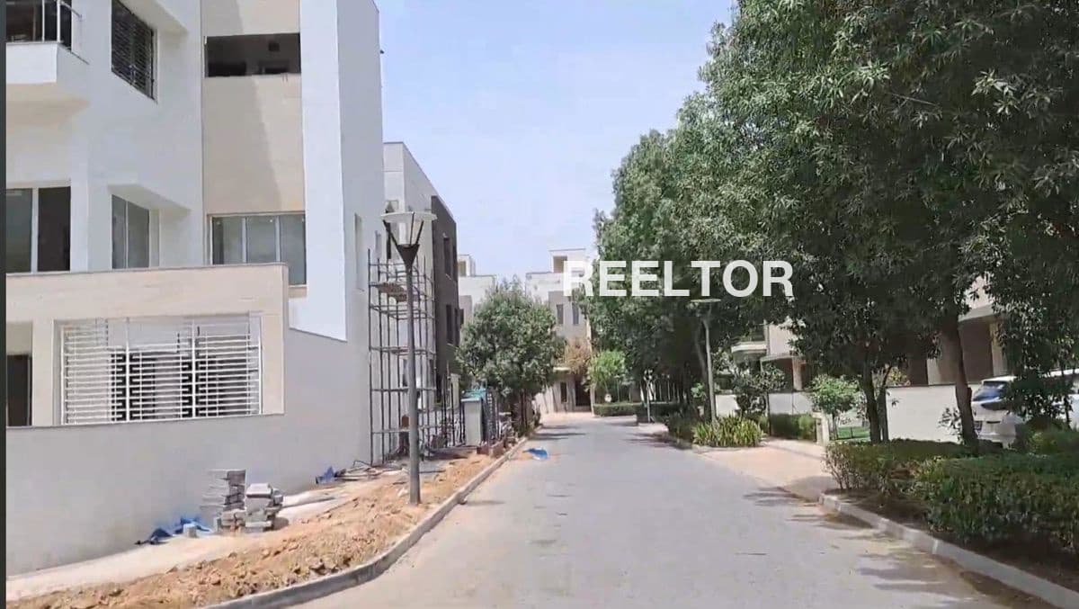 Image of Cost-Effective 8 BHK Villa in Airoli Sector 5