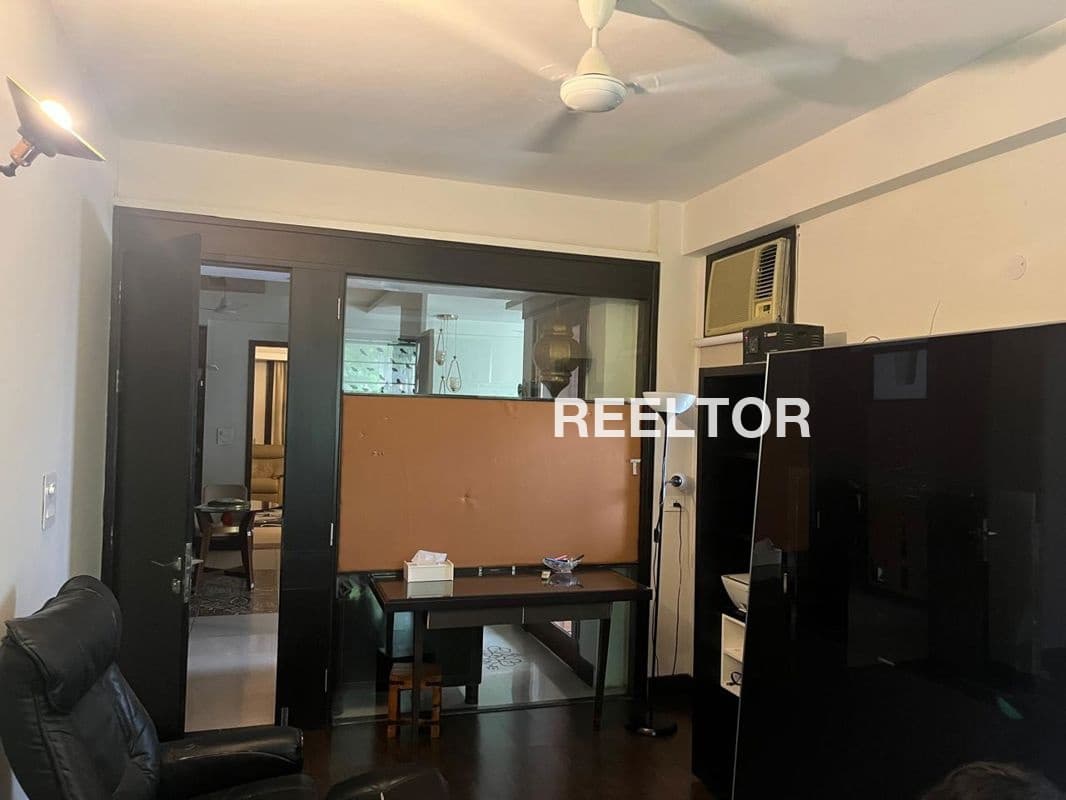 Image of 8 BHK Villa Ready for Sale in Airoli Sector 19