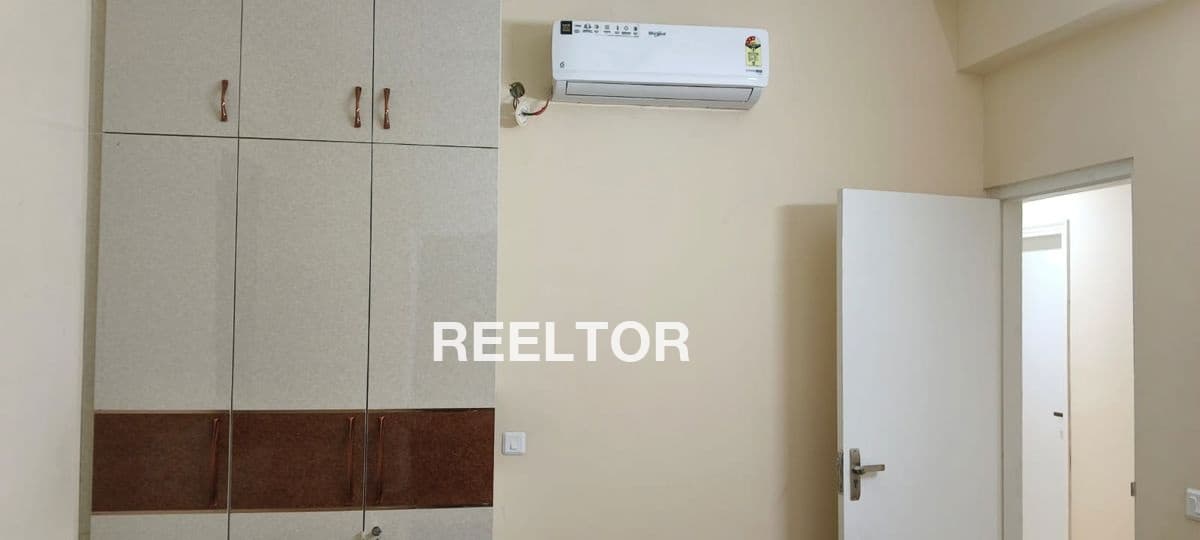 Image of Fully Ventilated 8 BHK Villa in Rohini Sector 2