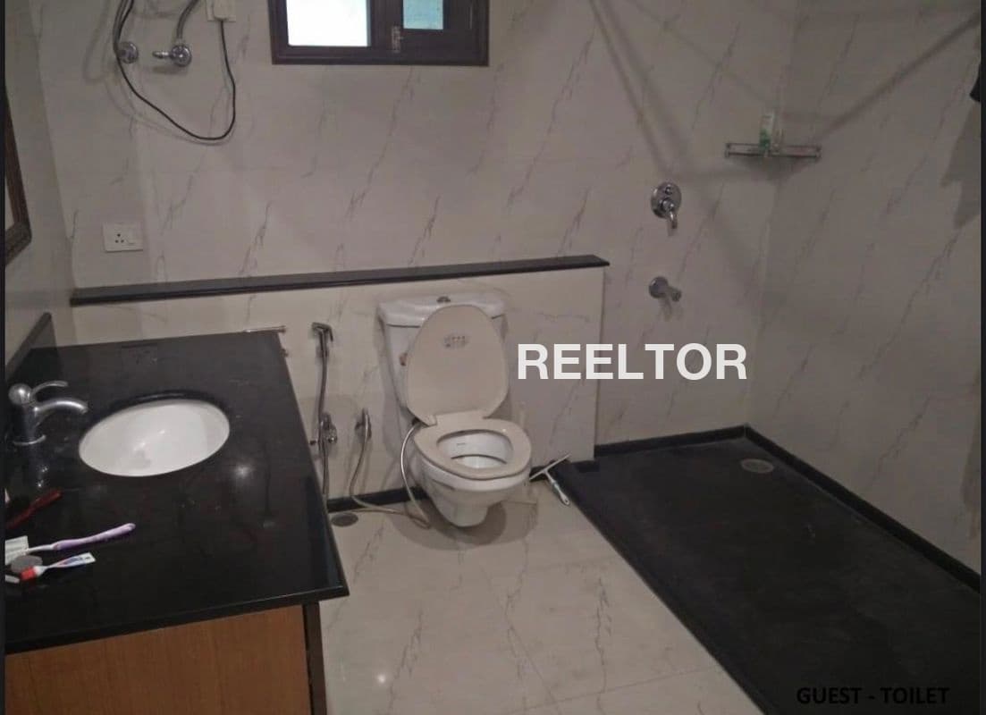 Image of South-Facing 8 BHK Villa for Rent in KK NAGAR Sector 6