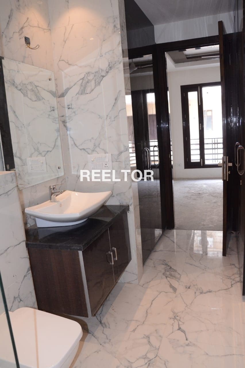 Villa For Rent In Wadivale Mawal