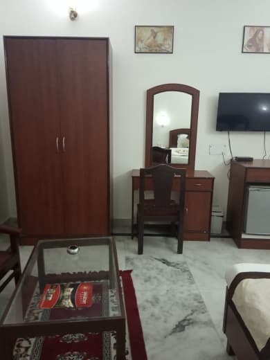 Image of 7 BHK | 6700 sqft | 2nd Floor | Spring Field Colony