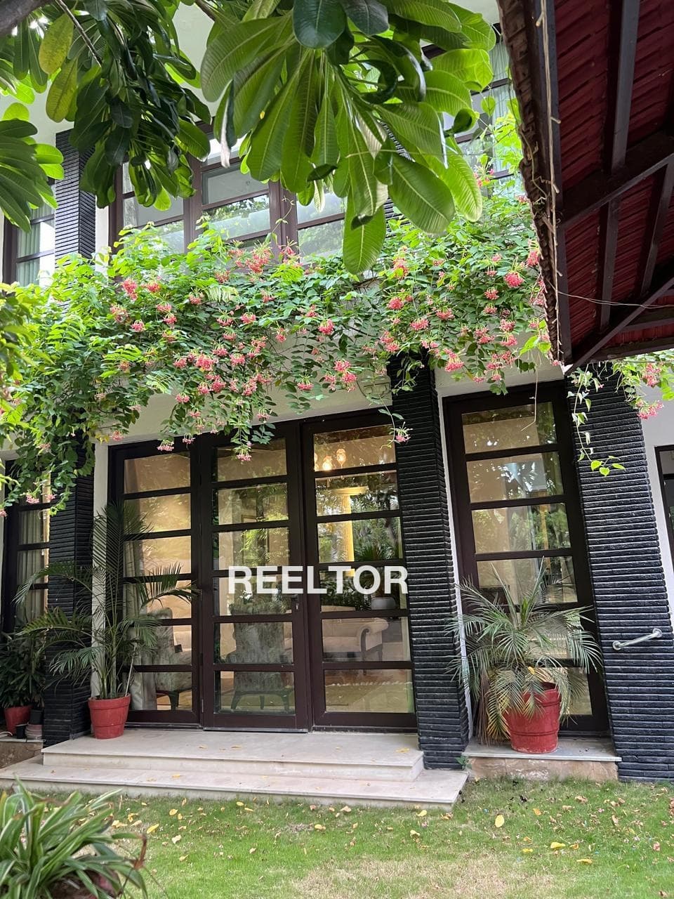 Villa For Sale In Atkoli Hindaun