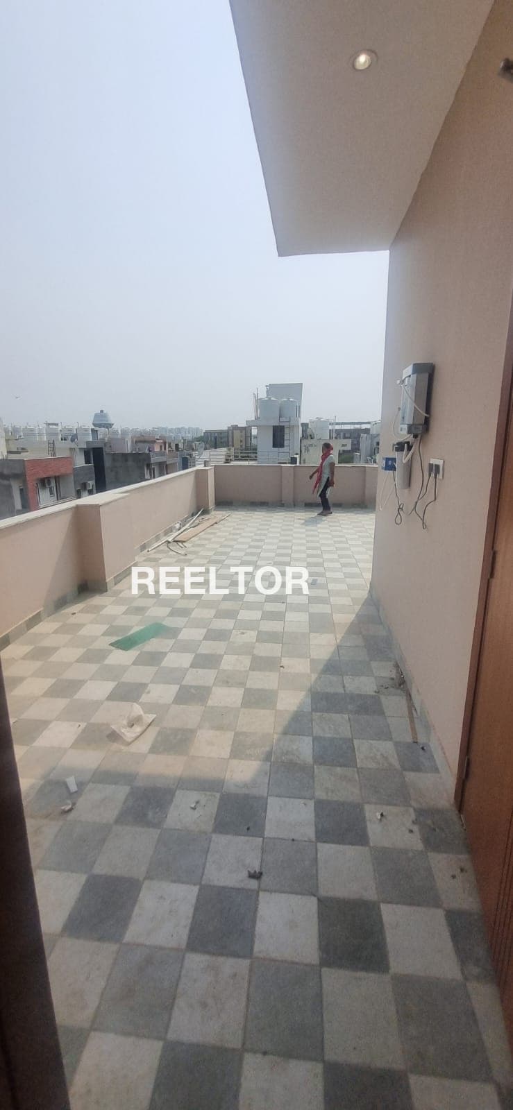 Image of 2550 sqft 6 BHK Villa for Sale in KK NAGAR Sector 15