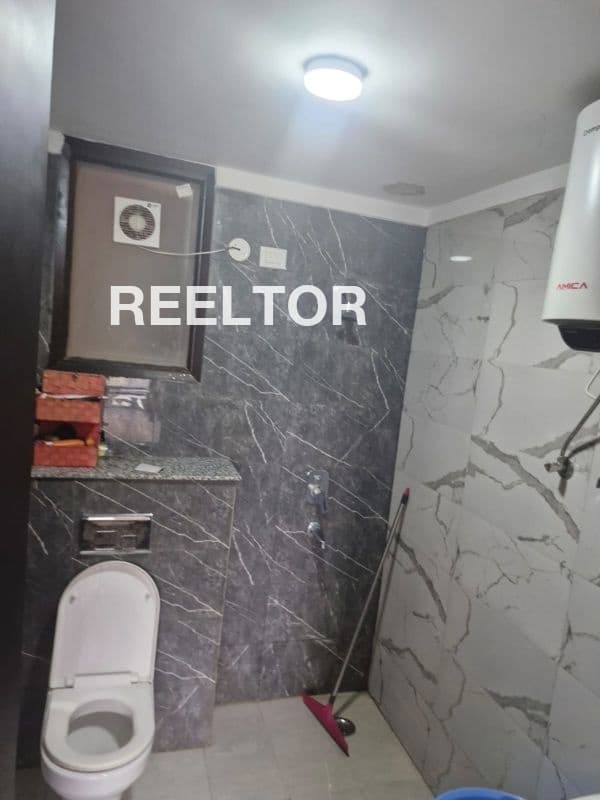 Image of Bright 4th Floor 5 BHK Villa in sector 61, Gurgaon