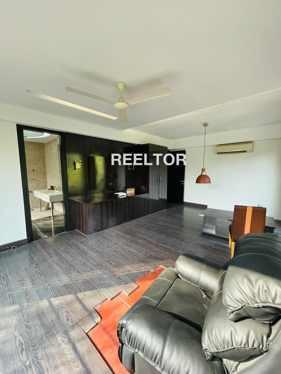 Image of Well maintained 5 BHK Villa for Sale in Ayodhya Nagar Sector H, Bhopal