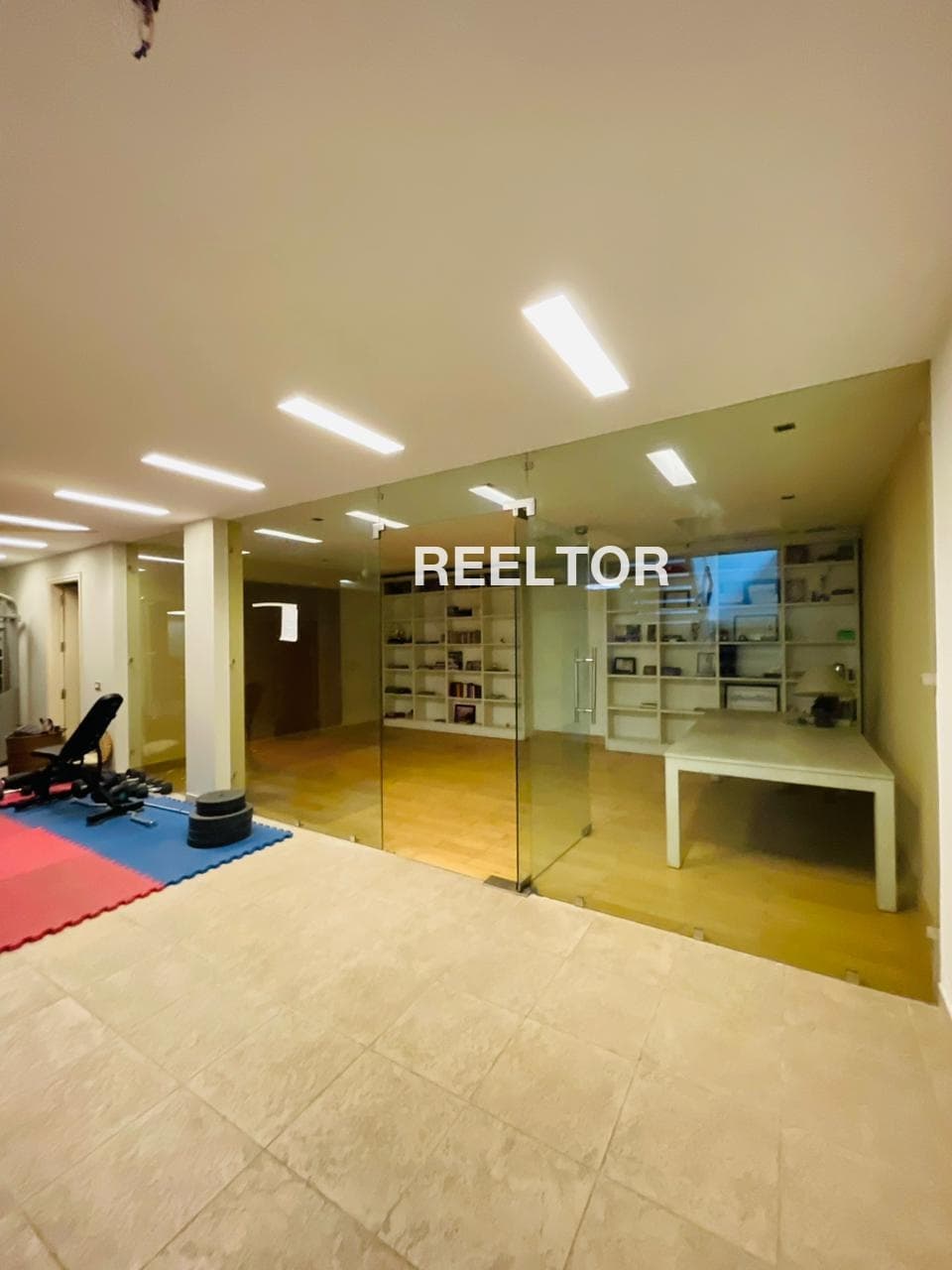 Image of 8 BHK with 6960 sqft Net Area in Abhay Khand