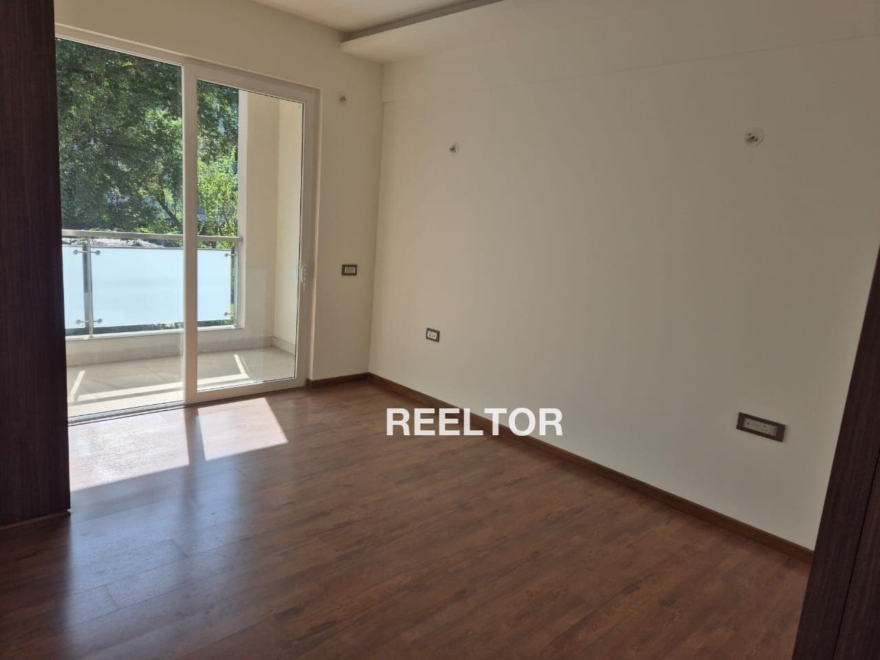 Image of For Rent — 5 BHK Villa in Ankhir, Faridabad