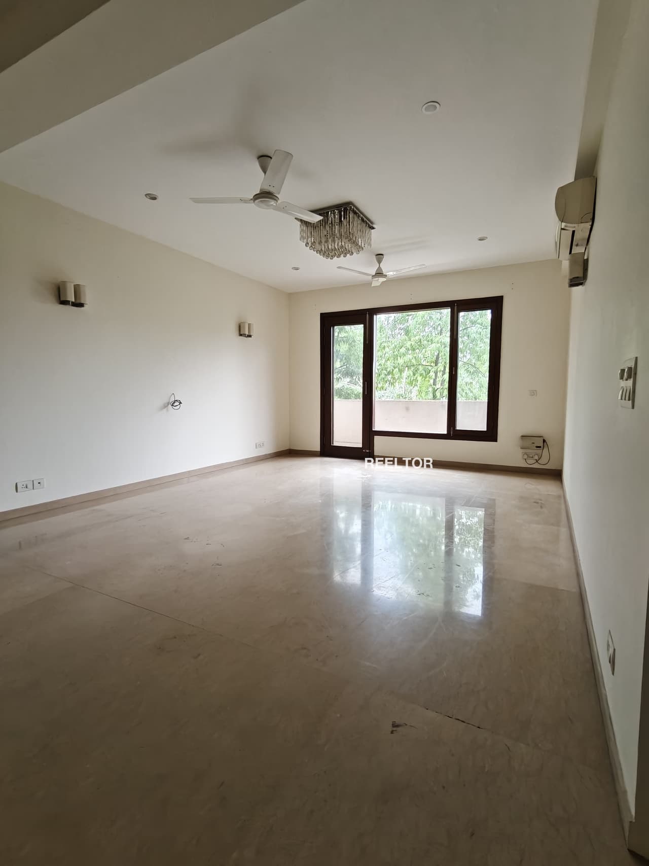 Image of Prime 7 BHK Villa Available for Sale in sector 1
